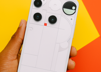 Nothing Phone 3 Review: Flagship Looks, Lobster Soul