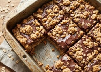 Oatmeal Fudge Bars (Starbucks Copycat)